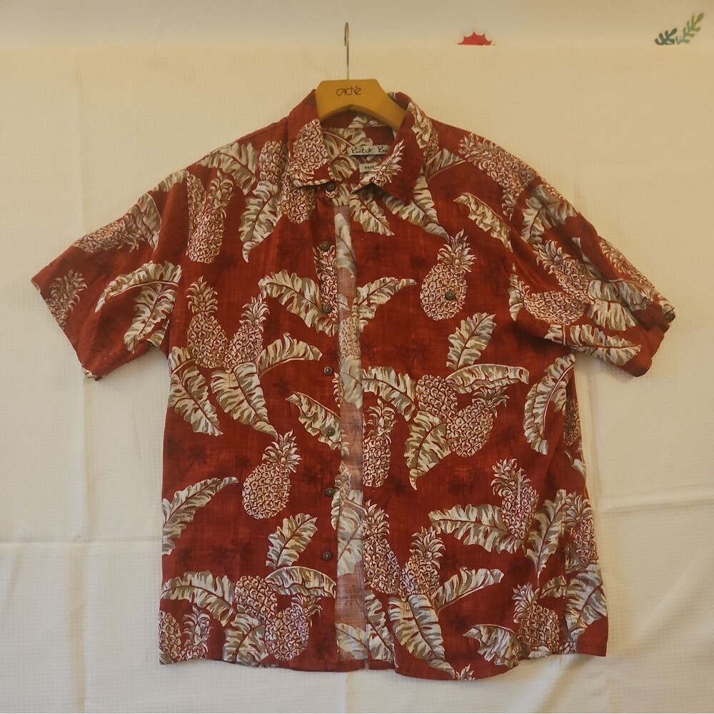 Men’s Batik Bay Button Up Tropical Shirt L - Red